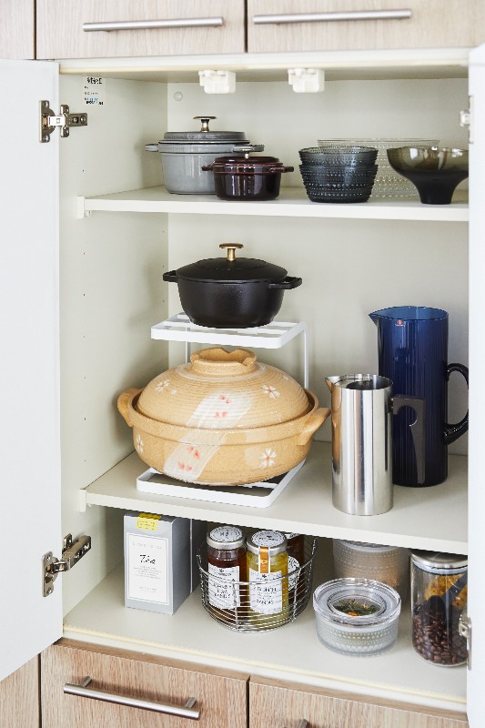 supporto per pentole e stoviglie per la cucina